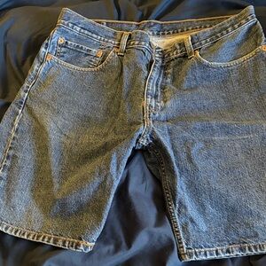 Levi's 505 Men's Denim Jean Shorts in Dark Blue Wash